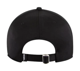 Chapeau à logo ton sur ton