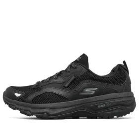 Go Run Trail Altitude Low-Top Noir