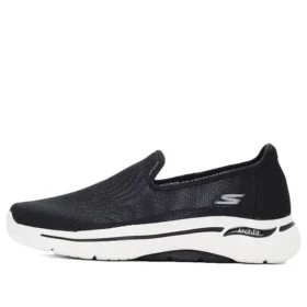 Go Walk 5 Casual One Pedal Noir Chaussure à enfiler