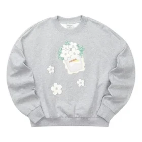 Pull à col rond Skechers x XIAOLI avec motif graphique « Gris-blanc » Pull à col rond Skechers x XIAOLI avec motif graphique « Gris-blanc »