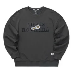 Pull à manches longues Skechers x Romantic Crown « Noir Blanc »