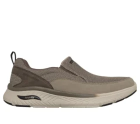 Relaxed Fit : Arch Fit Crosser – Virgil