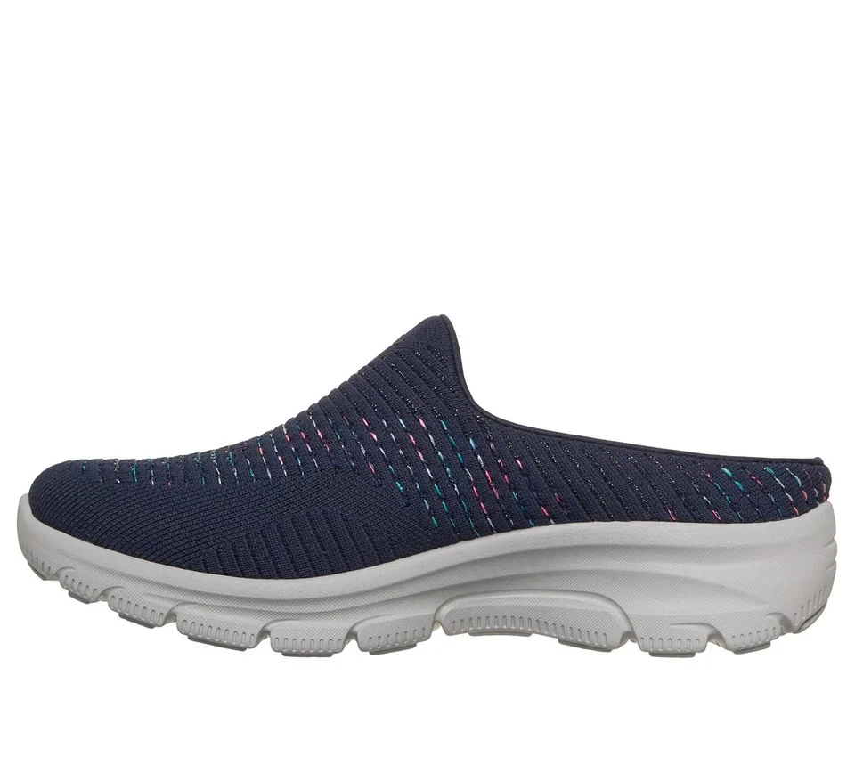Relaxed Fit : Easy Going – Clear Days Relaxed Fit : Easy Going – Clear Days
