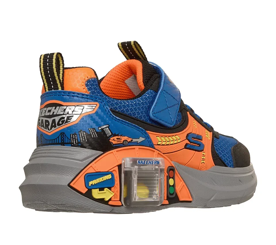 Skechers Garage Skechers Garage
