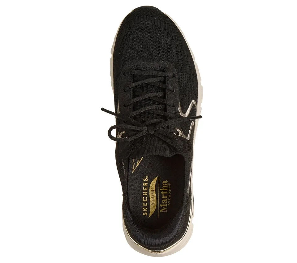 Skechers Slip-ins Martha Stewart : Arch Fit Glide-Step Elevate – Parfaitement parfait Skechers Slip-ins Martha Stewart : Arch Fit Glide-Step Elevate – Parfaitement parfait