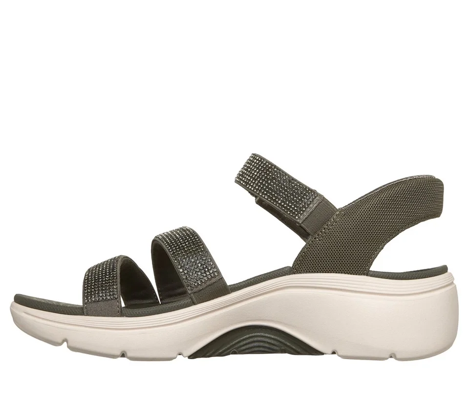 Skechers Slip-ins Martha Stewart : Sandales Go Walk Arch Fit 2.0 – Brilliance Skechers Slip-ins Martha Stewart : Sandales Go Walk Arch Fit 2.0 – Brilliance