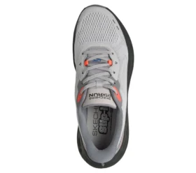 Skechers Slip-ins : Max Cushioning Glide-Step – Publicité