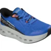 Skechers Slip-ins : Max Cushioning Glide-Step – Publicité Skechers Slip-ins : Max Cushioning Glide-Step – Publicité