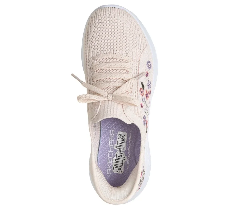 Skechers Slip-ins Mommy & Me : Ultra Flex 3.0 – Blossom Garden Skechers Slip-ins Mommy & Me : Ultra Flex 3.0 – Blossom Garden