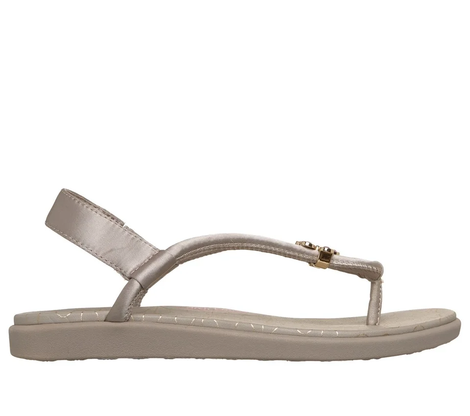 Slide-Ups : Meditation Luxe – Un charme renversant Slide-Ups : Meditation Luxe – Un charme renversant