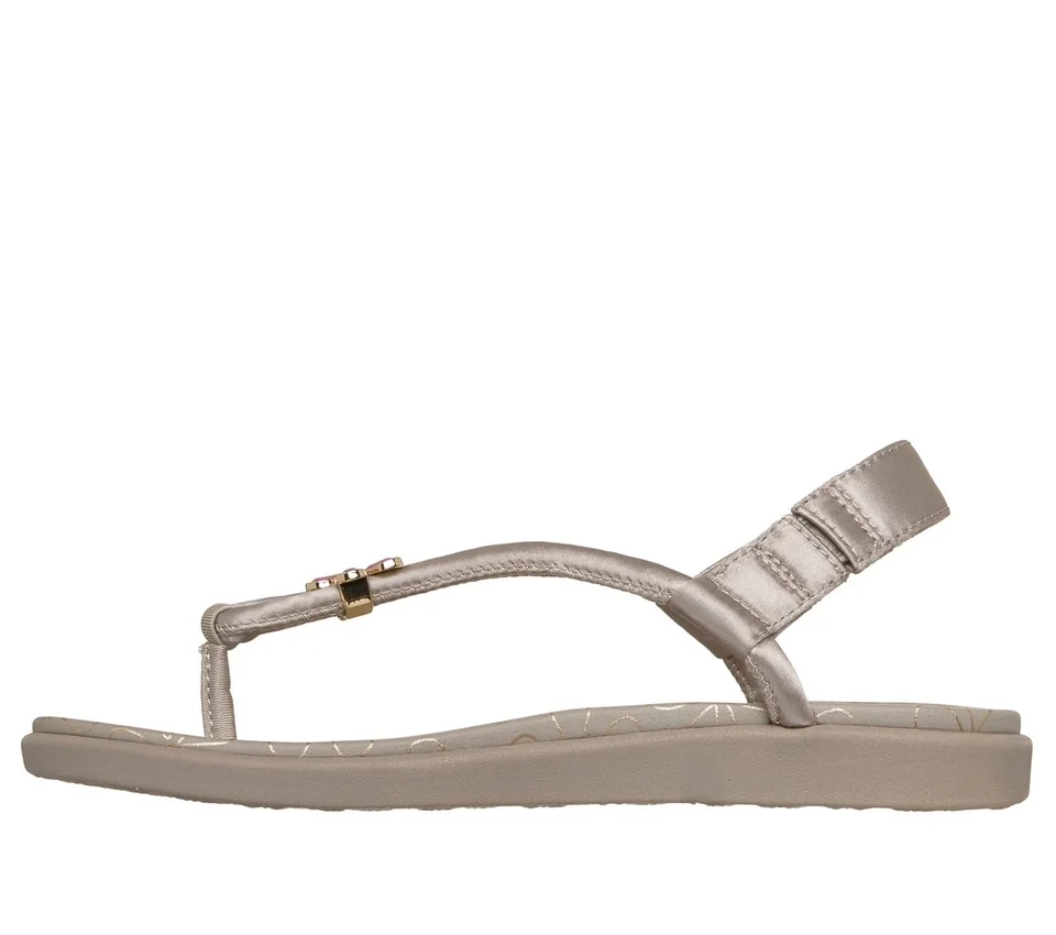Slide-Ups : Meditation Luxe – Un charme renversant Slide-Ups : Meditation Luxe – Un charme renversant