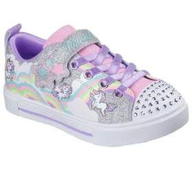 Twinkle Toes : Twinkle Sparks – Jumpin&rsquo; Clouds